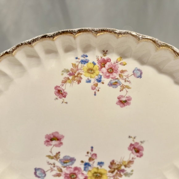 Pretty Vintage Oval Floral Serving Platter Gold Trim - Picture 3 of 5